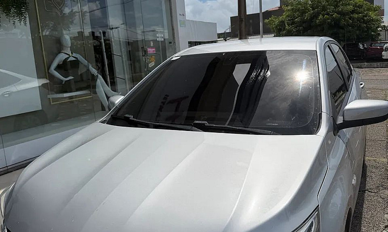 Chevrolet Onix Plus ...