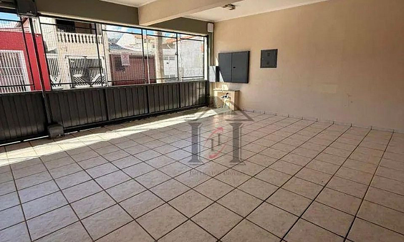 Casa Com 3 Quartos À...