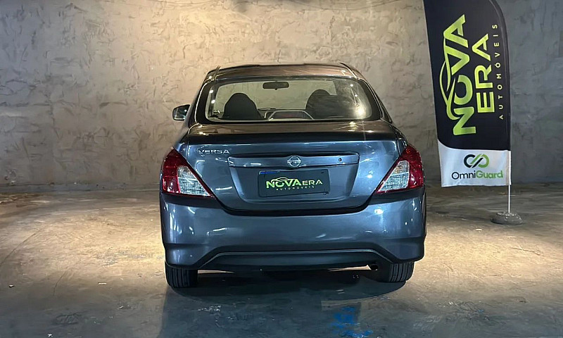 Nissan Versa 1.0 12V...