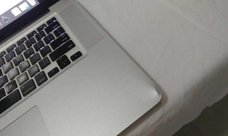 Macbook Pro Mid 2009...