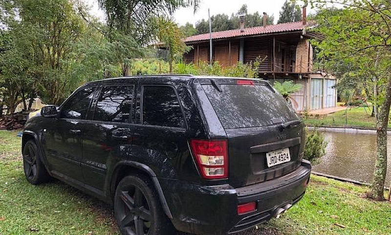 Jeep Grand Cherokee ...
