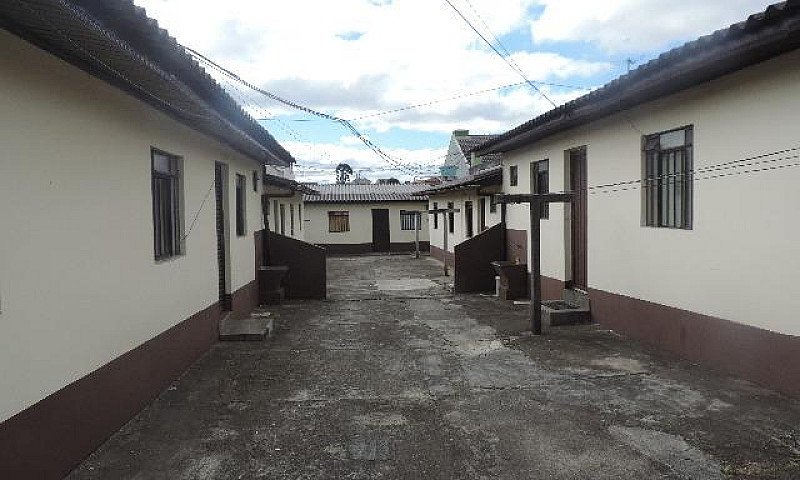 Casa No Capão Raso...