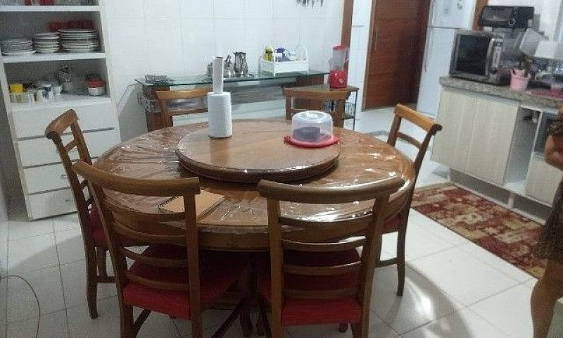 Maia Casa Com Piscin...