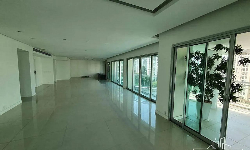 Quatro Paredes Vende...