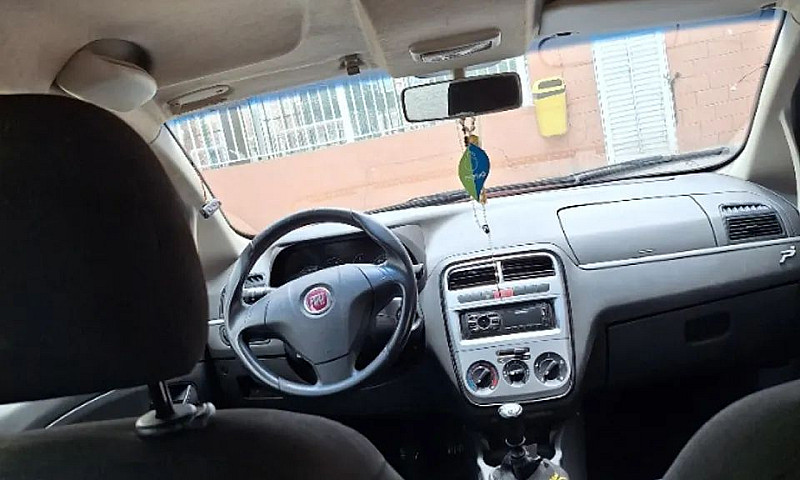 Fiat Punto Attractiv...