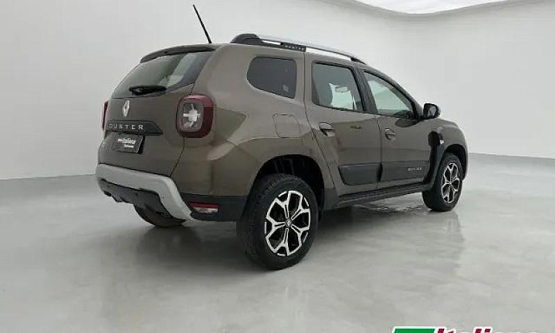Renault Duster Iconi...