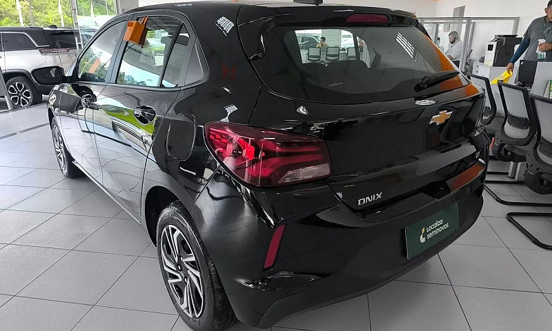 Chevrolet Onix Hatch...