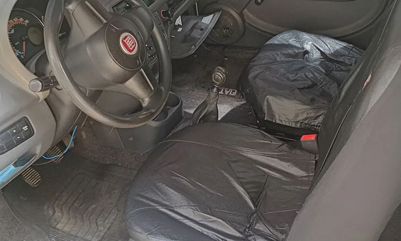 Fiat Uno Vivace 1.0 ...