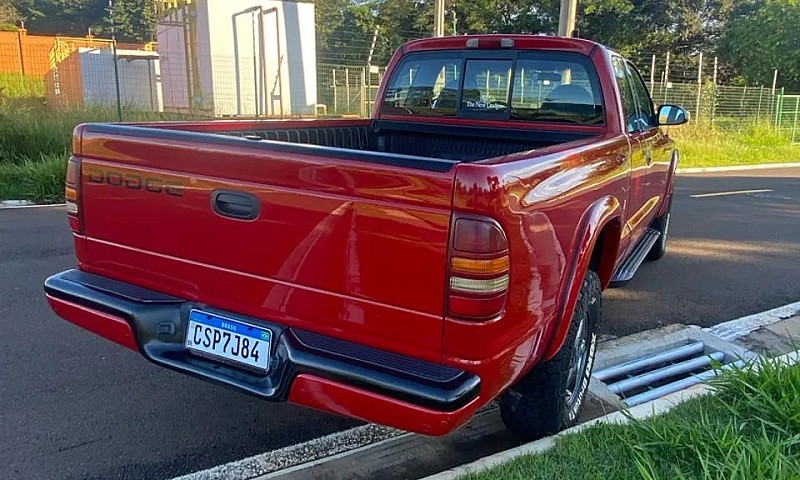 Dodge Dakota Sport C...