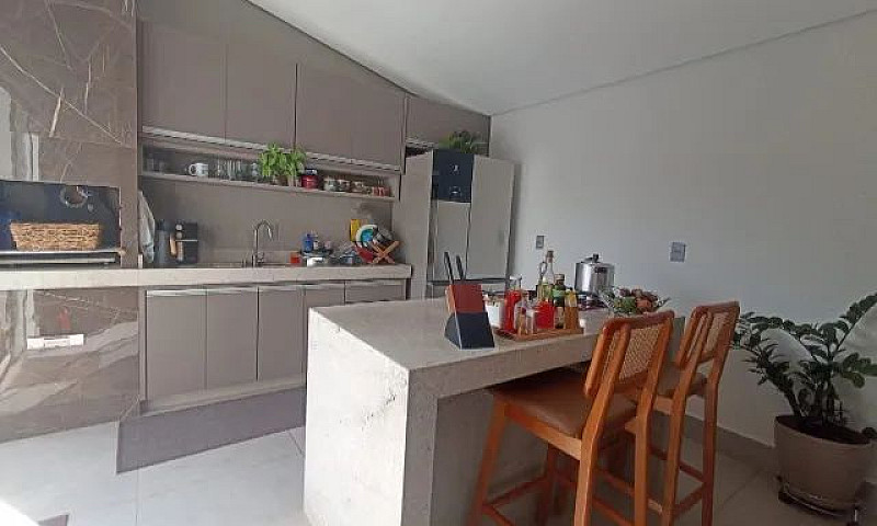 Linda Casa 3/4 Área ...
