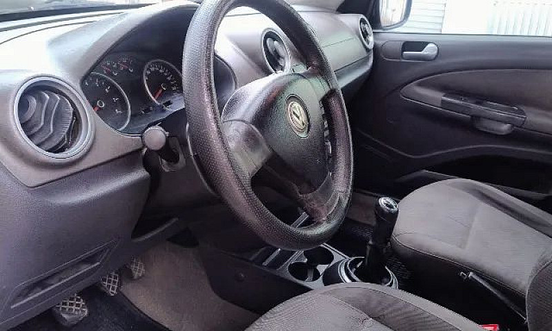 Volkswagen Voyage Co...