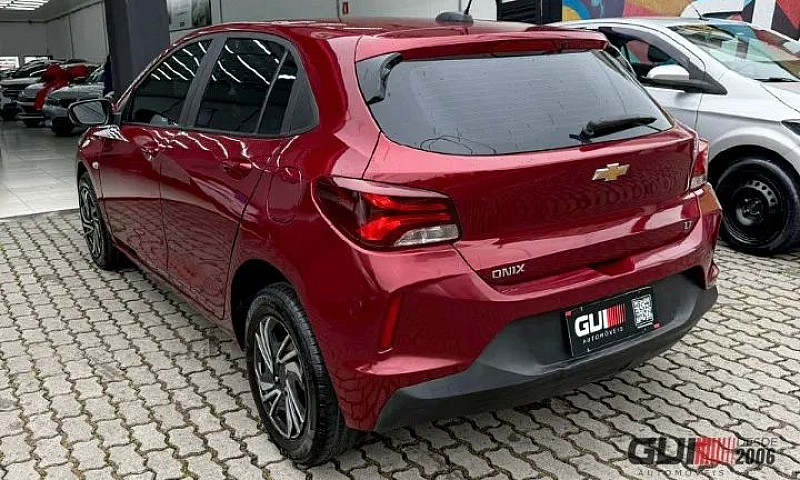 Chevrolet Onix Hatch...