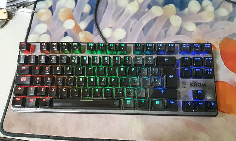 Teclado Mecanico Gam...