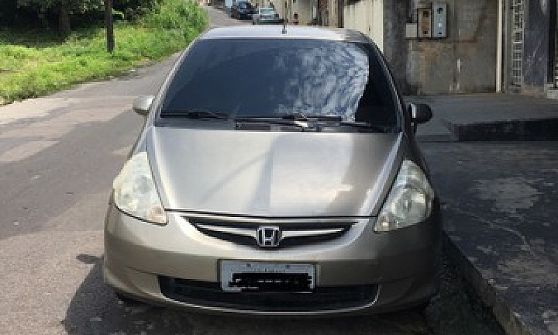 Honda Fit ...