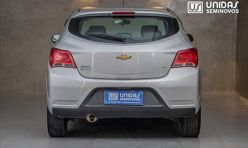 Chevrolet Onix 1.4 M...