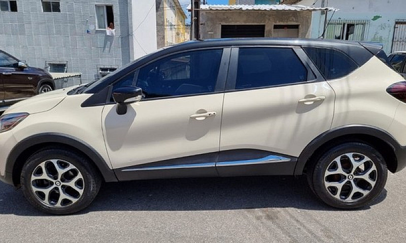 Renault Captur 2020...