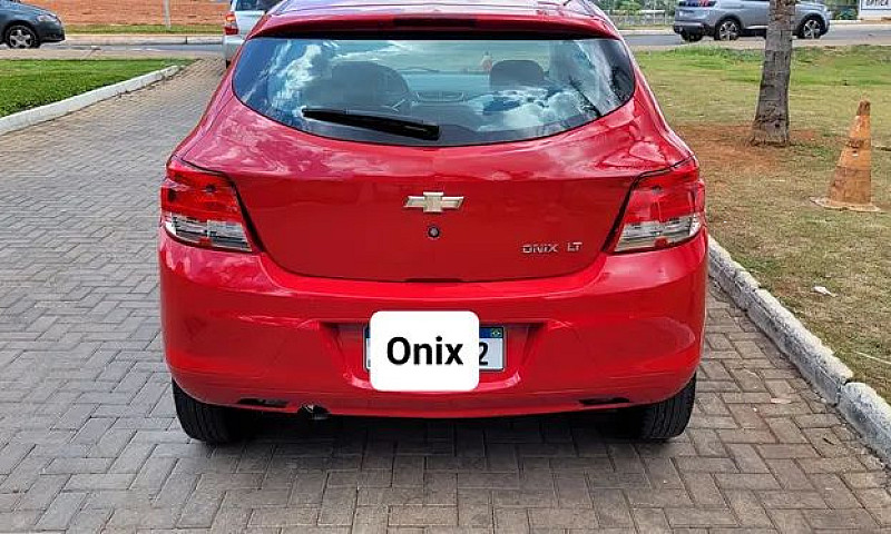 Onix 2016 Lt 1.0 Mui...