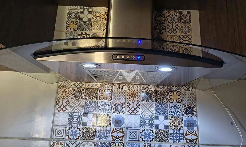 Casa Com 2 Dormitóri...