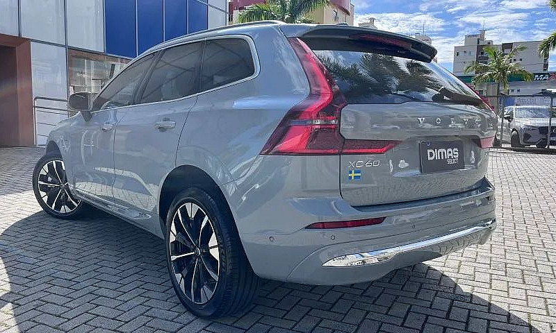 Volvo Xc-60 T-8 Ultr...
