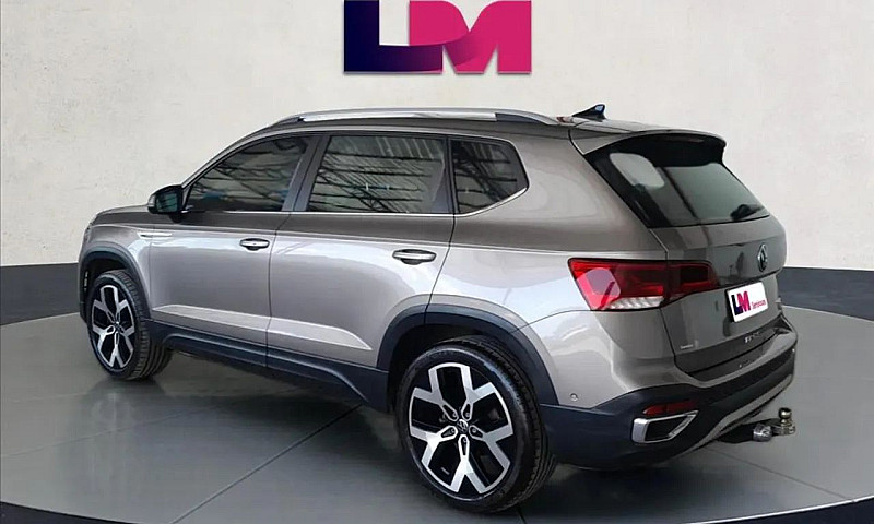 Volkswagen Taos High...