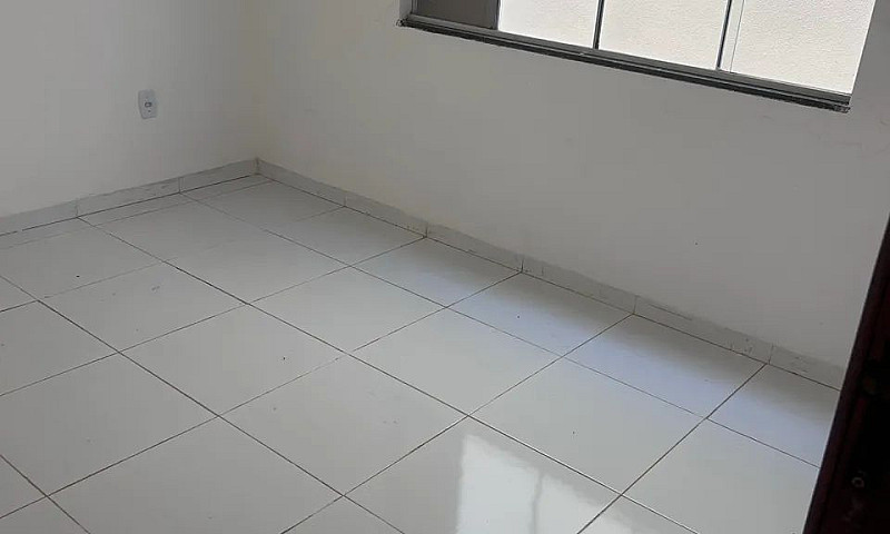 Alugo Casa Bertavill...