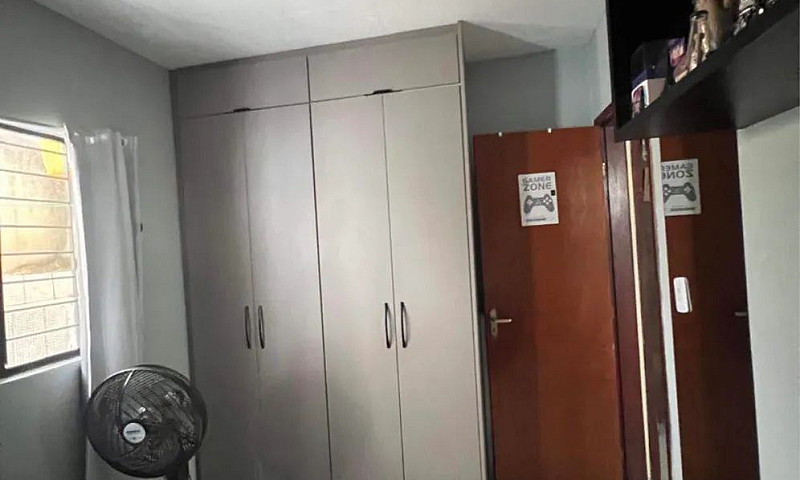 Vendo No Conjunto Ta...