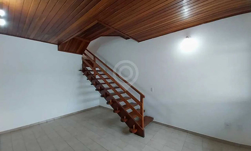 Casa De Rua : / Resi...
