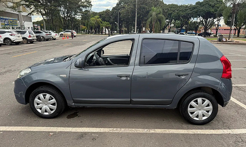 Renault Sandero Expr...