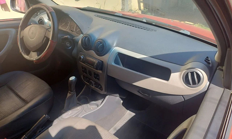 Renault Sandero Expr...
