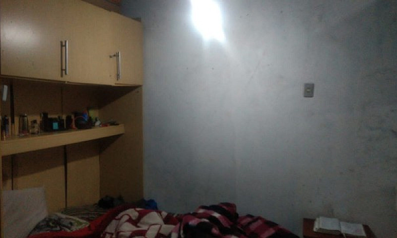 Vendo Essa Casa...