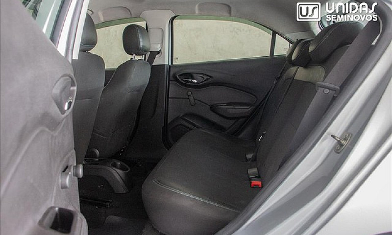 Chevrolet Onix 1.4 M...