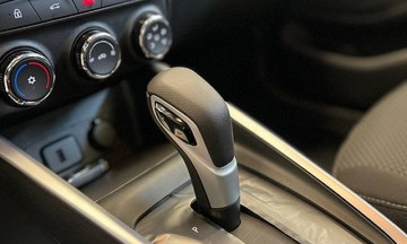 Ônix Ltz Turbo 2023...