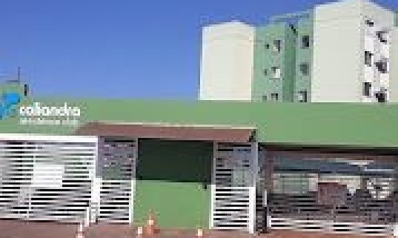 Apto Térreo Condomín...