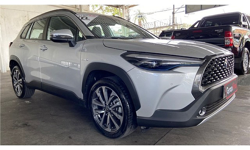 Toyota Corolla Cross...
