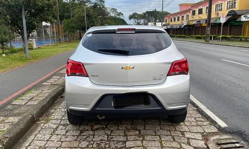Chevrolet Onix 1.0 M...