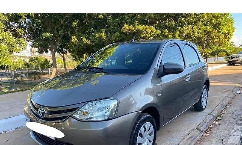 Toyota Etios 1.3 201...