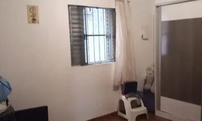 Sobrado À Venda Em C...