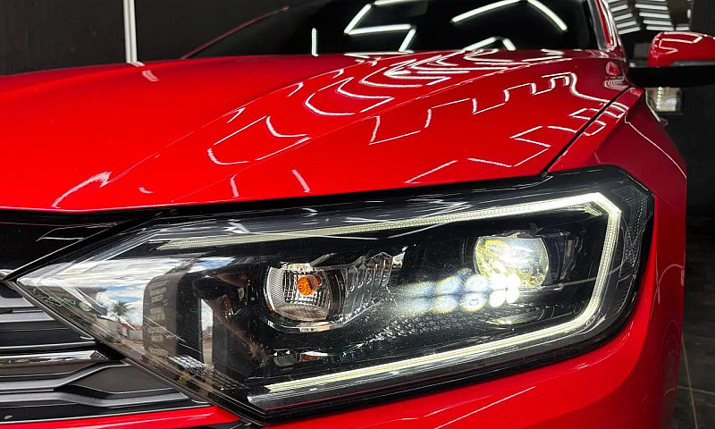 Volkswagen Jetta Gli...