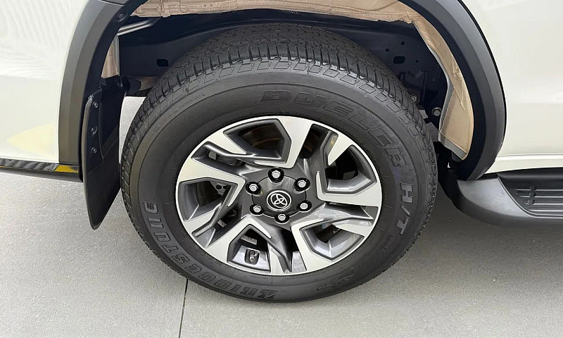 Hilux Sw4 Diamond ...