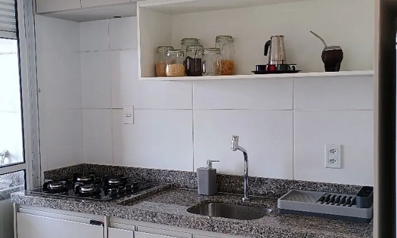 Apartamento, Lado Da...