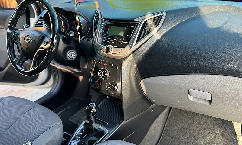 Hyundai Hb20S Premiu...