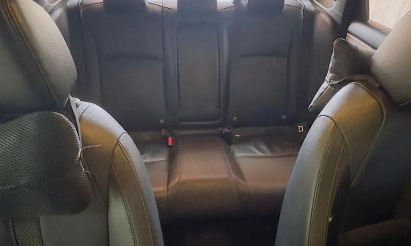 Honda Civic Sedan Ex...