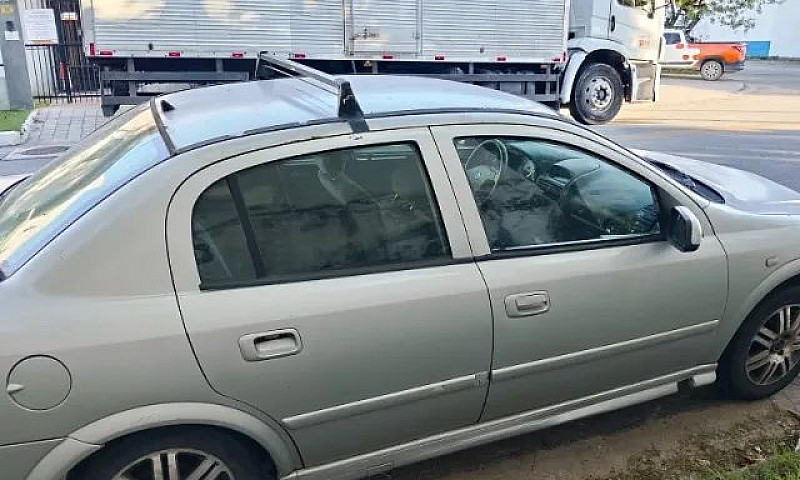 Chevrolet Astra Sed....