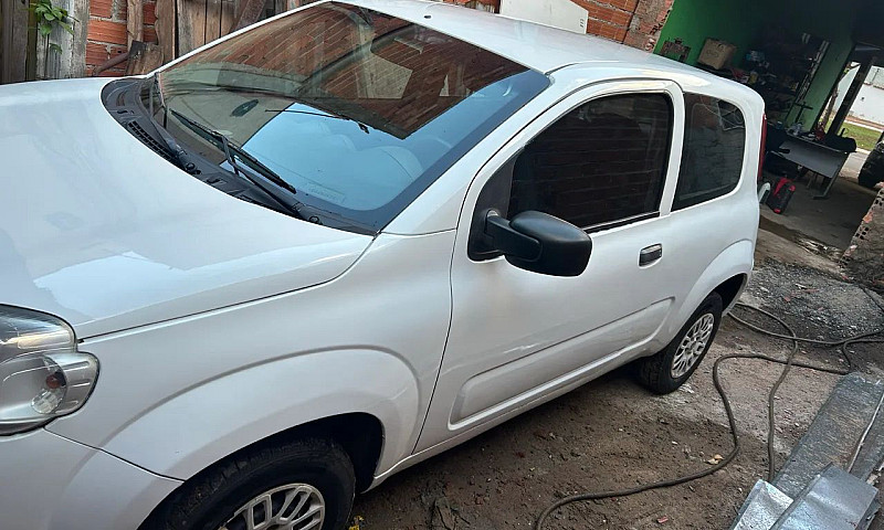 Fiat Uno Vivace Cele...