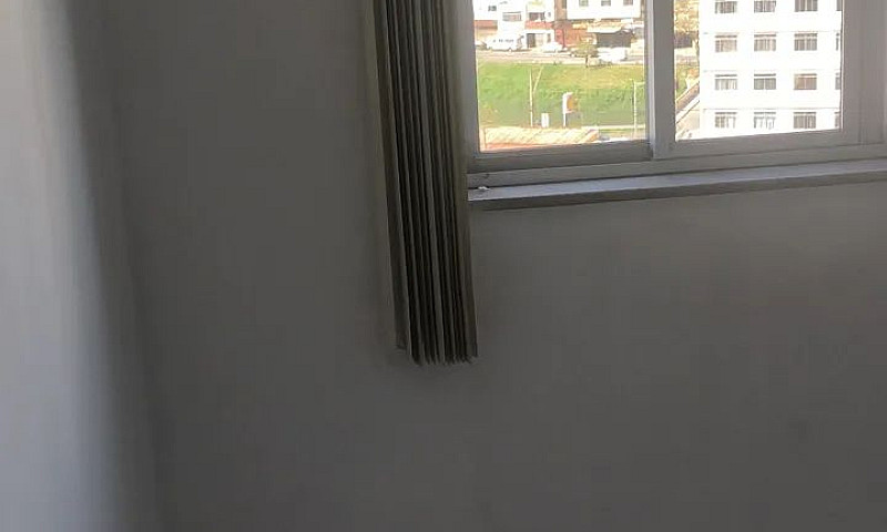 Alugo Apartamento / ...
