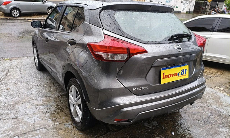 Nissan Kicks Active ...