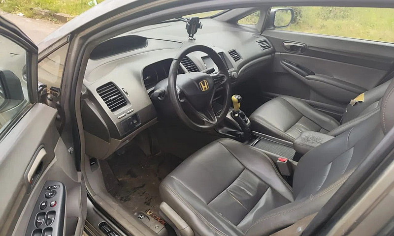 Honda Civic Sedan Lx...