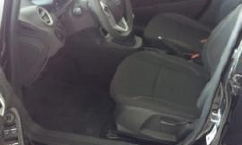 Ford Fiesta 1.6 Sel ...