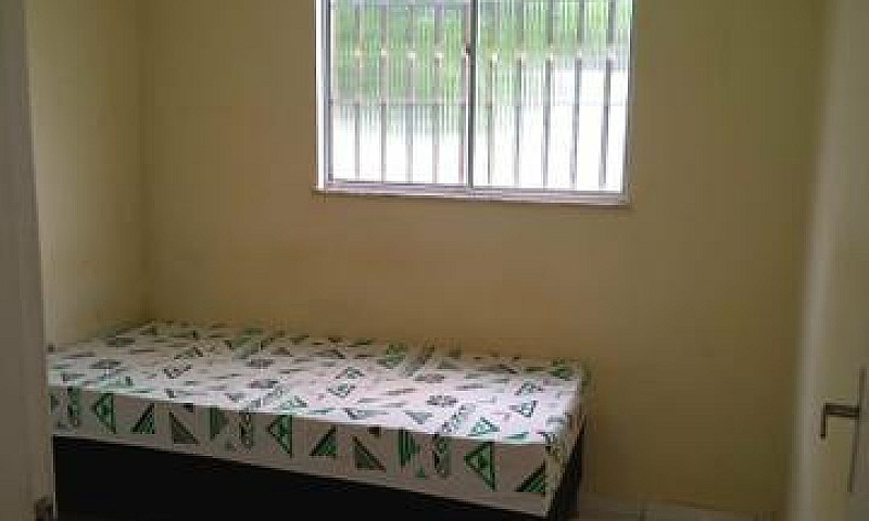 Alugo Apartamento...