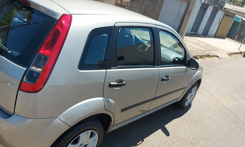 Vende - Se Ford Fies...